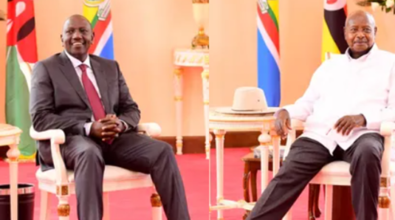 President William Ruto together with President Yoweri Museveni of Uganda at a meeting at State House Uganda on October 9, 2022. PCS