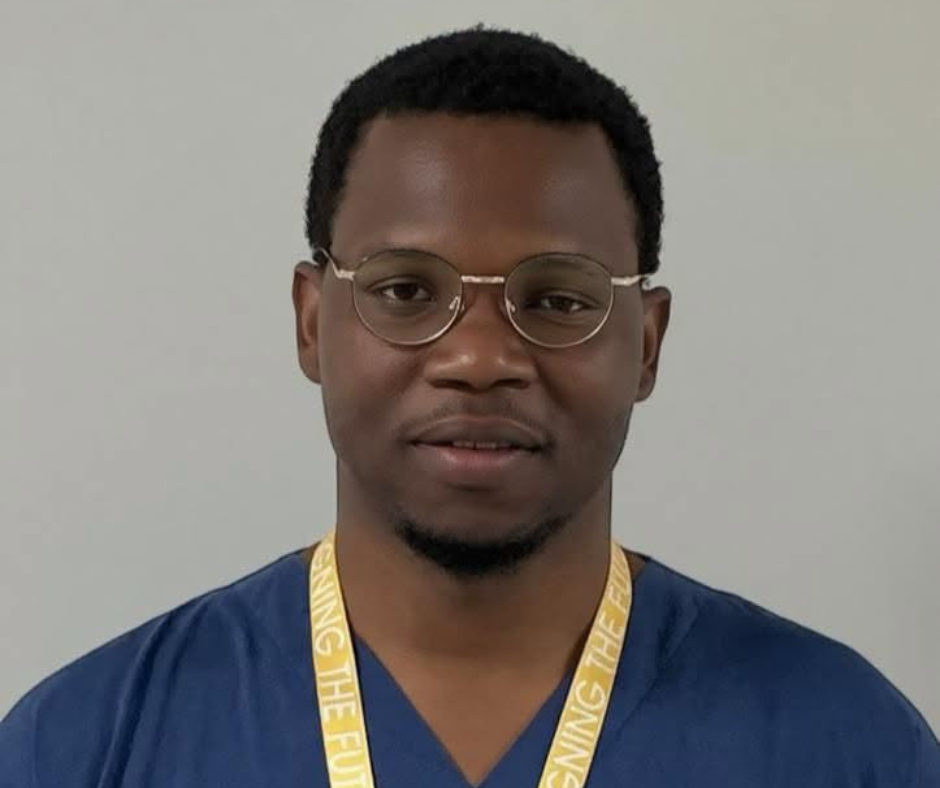Bala Musa Manneh, Gambian surgeon, Gambian doctor in Turkey